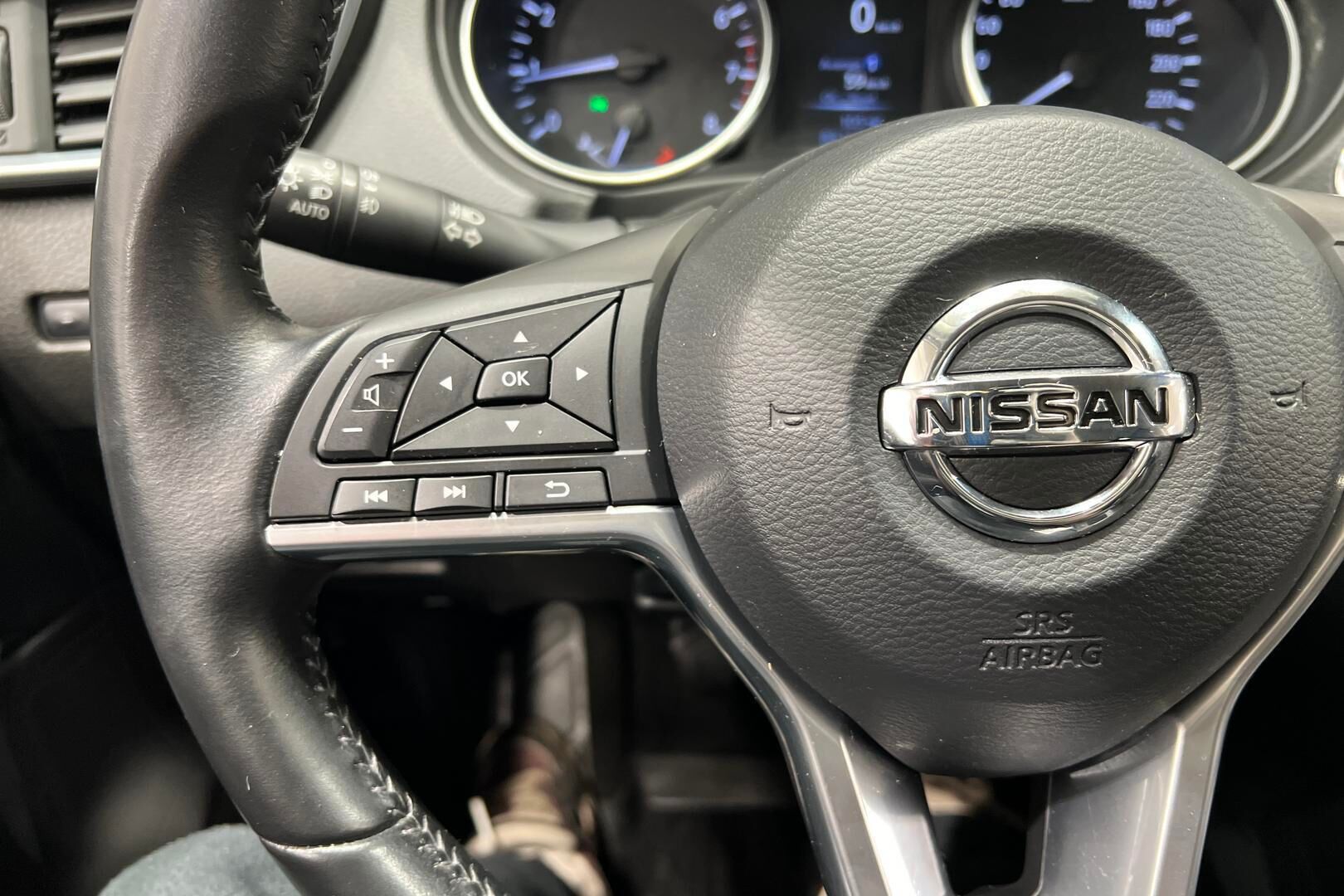 Nissan Qashqai iso kuva 18