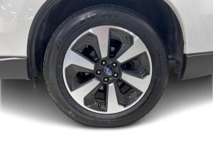 Subaru Forester esikatselu 13