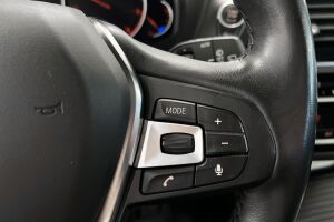 BMW X3 esikatselu 21