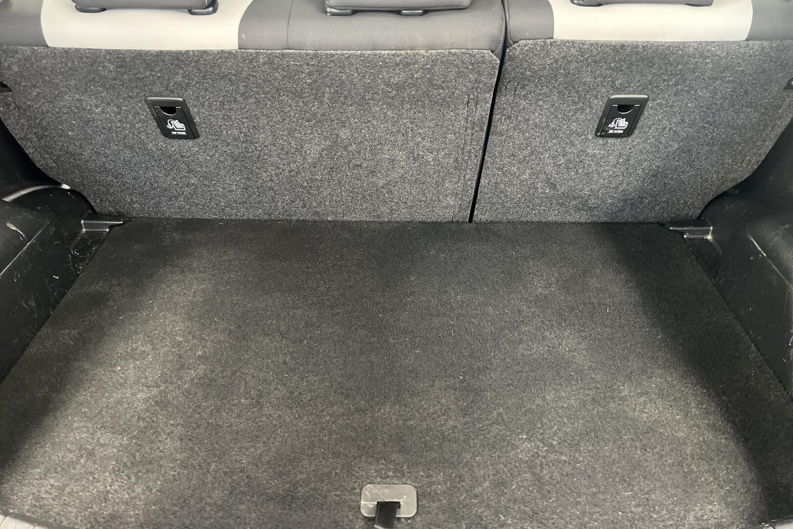 Toyota Yaris iso kuva 17