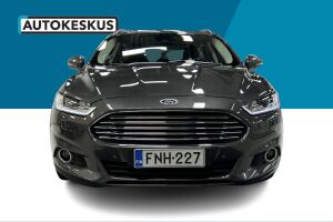 Ford Mondeo esikatselu 1