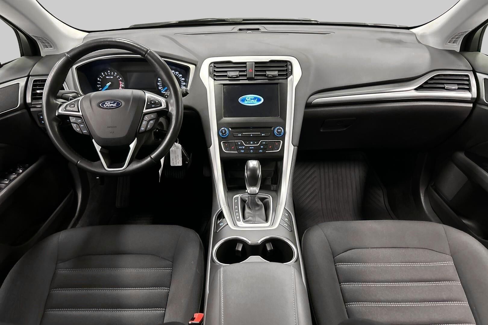 Ford Mondeo iso kuva 10