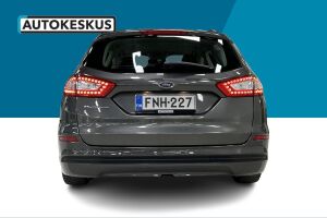 Ford Mondeo esikatselu 5