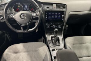 Volkswagen Golf esikatselu 11