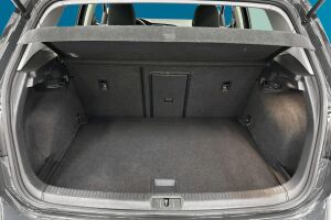 Volkswagen Golf esikatselu 24