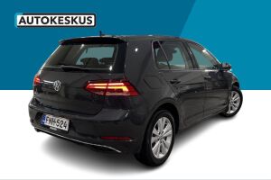 Volkswagen Golf esikatselu 5