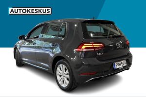 Volkswagen Golf esikatselu 7