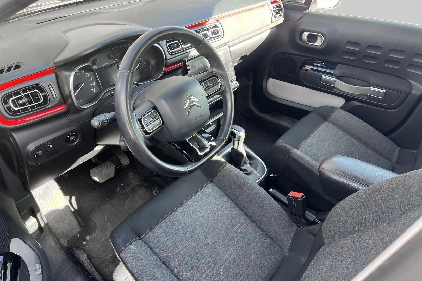 Citroen C3 iso kuva 2