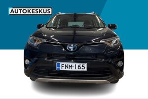 Toyota RAV4 esikatselu 2