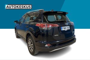 Toyota RAV4 esikatselu 7