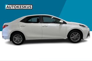 Toyota Corolla esikatselu 14