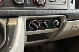 Volkswagen Transporter esikatselu 23