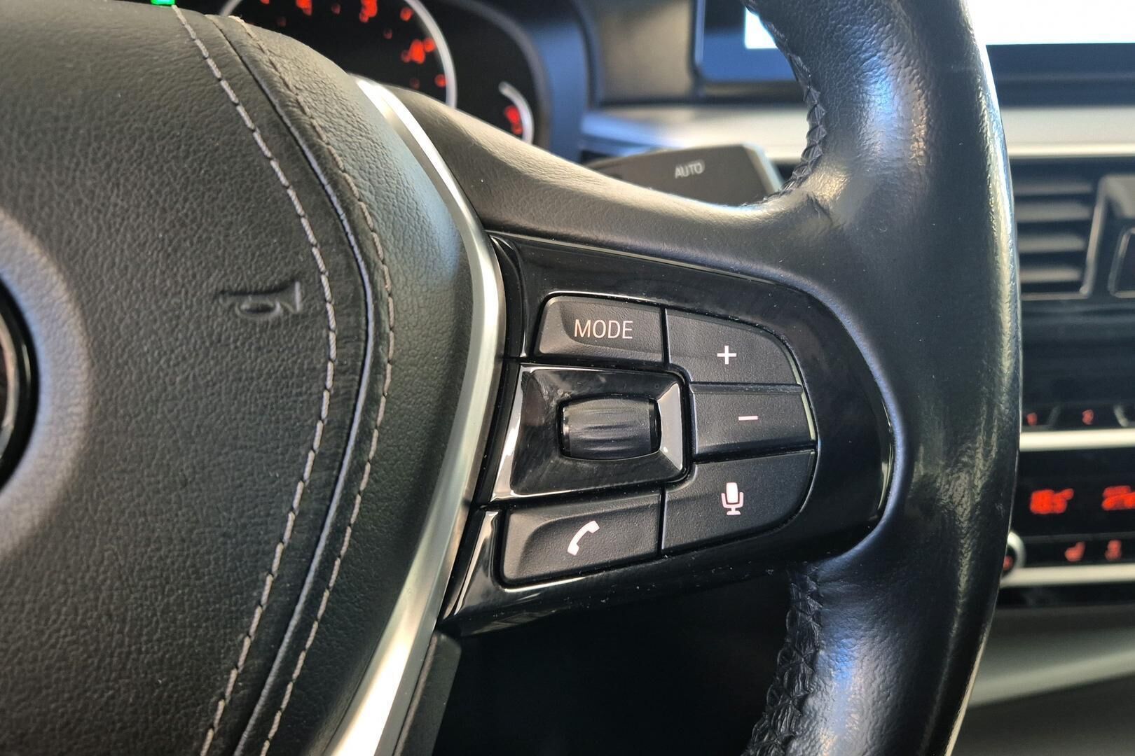 BMW 5-sarja iso kuva 18