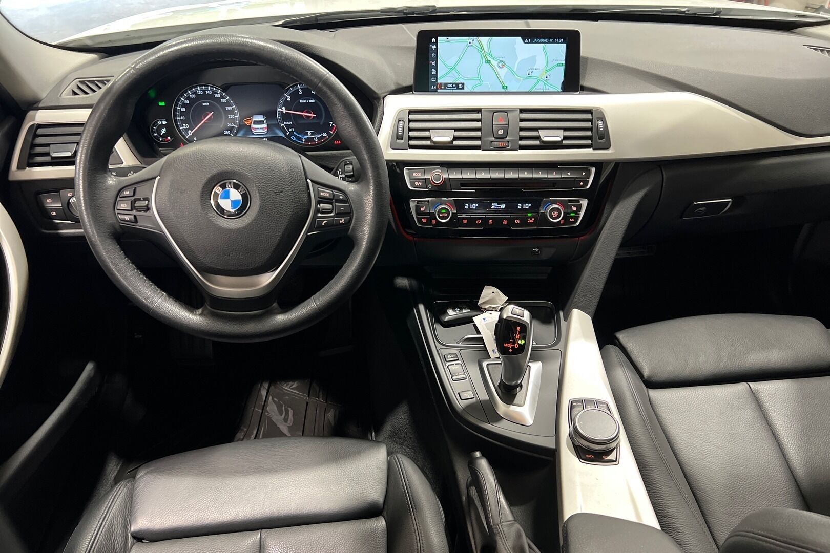 BMW 3-sarja iso kuva 3