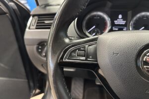 Skoda Octavia esikatselu 21