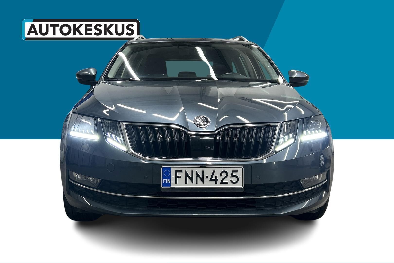 Skoda Octavia iso kuva 2