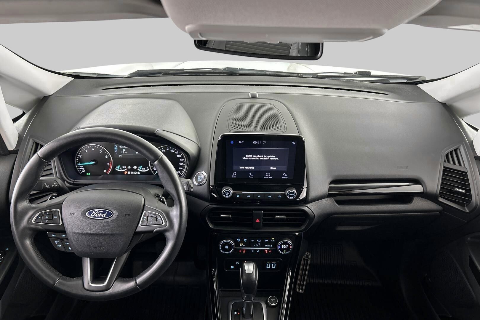Ford Ecosport iso kuva 11