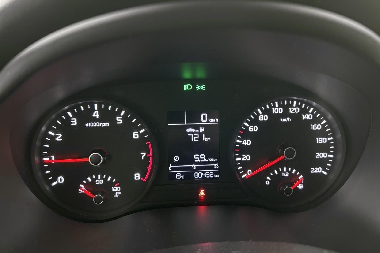 Kia Rio iso kuva 15