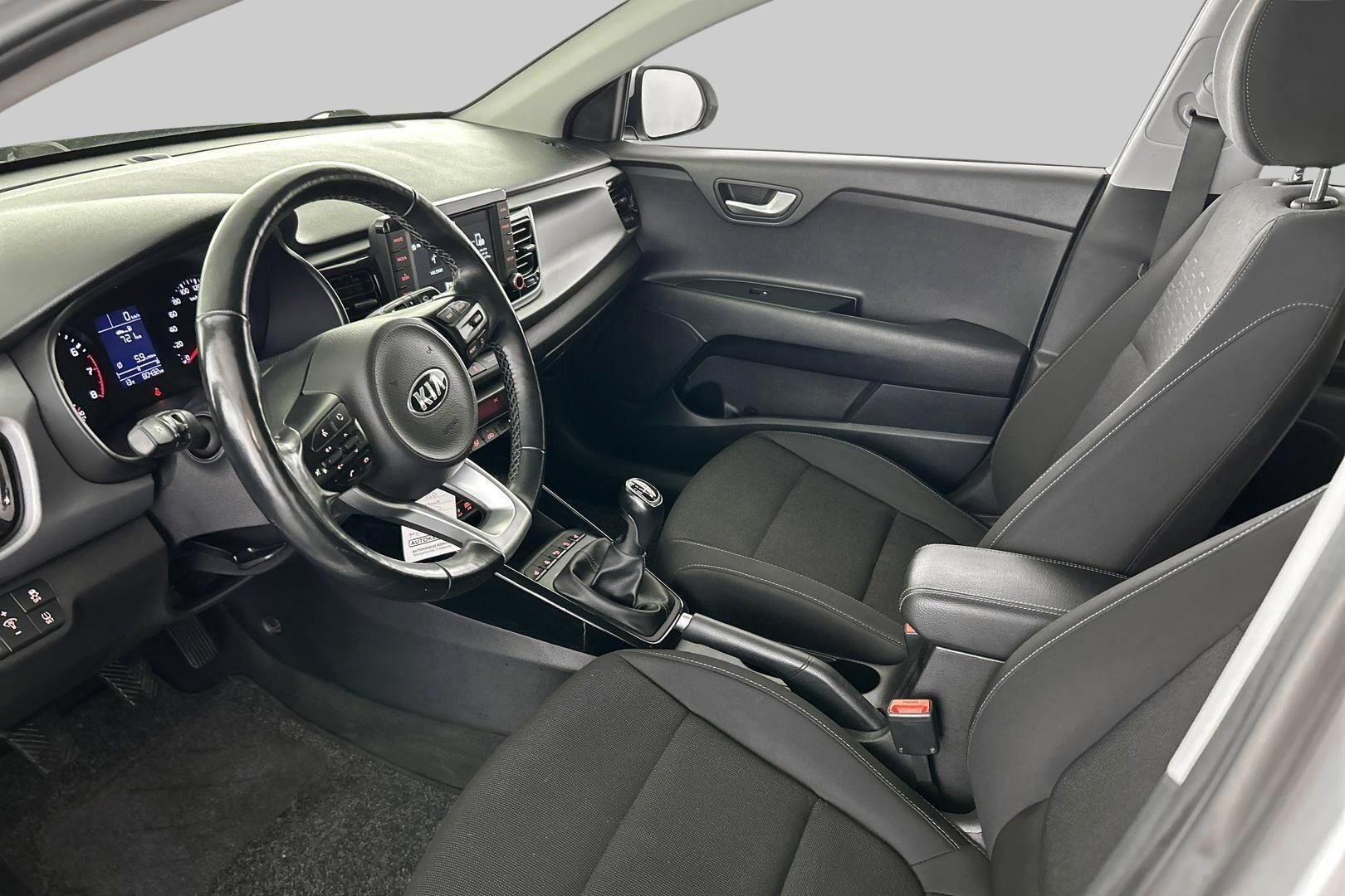 Kia Rio iso kuva 9