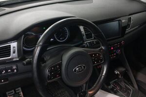 Kia Niro esikatselu 2
