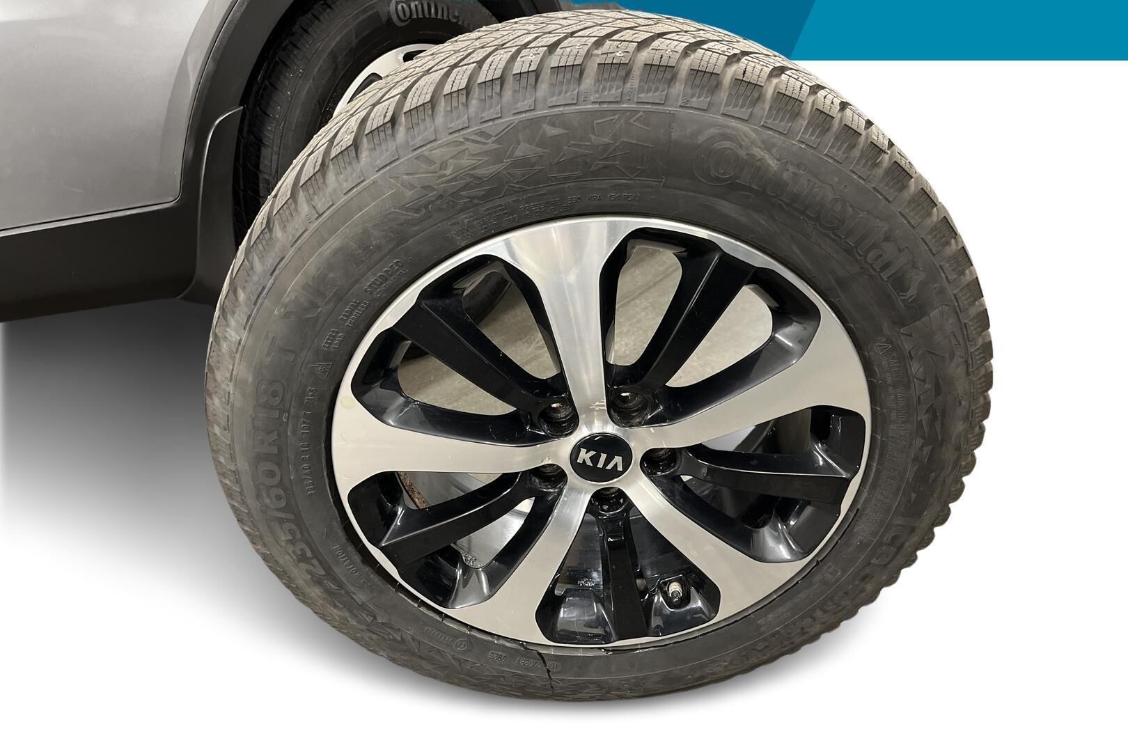 Kia Sorento iso kuva 14