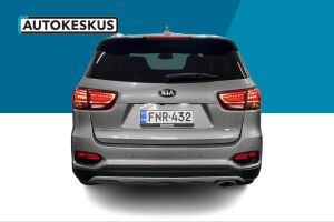 Kia Sorento esikatselu 5