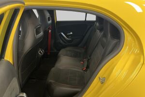 Mercedes-Benz A 35 AMG esikatselu 11