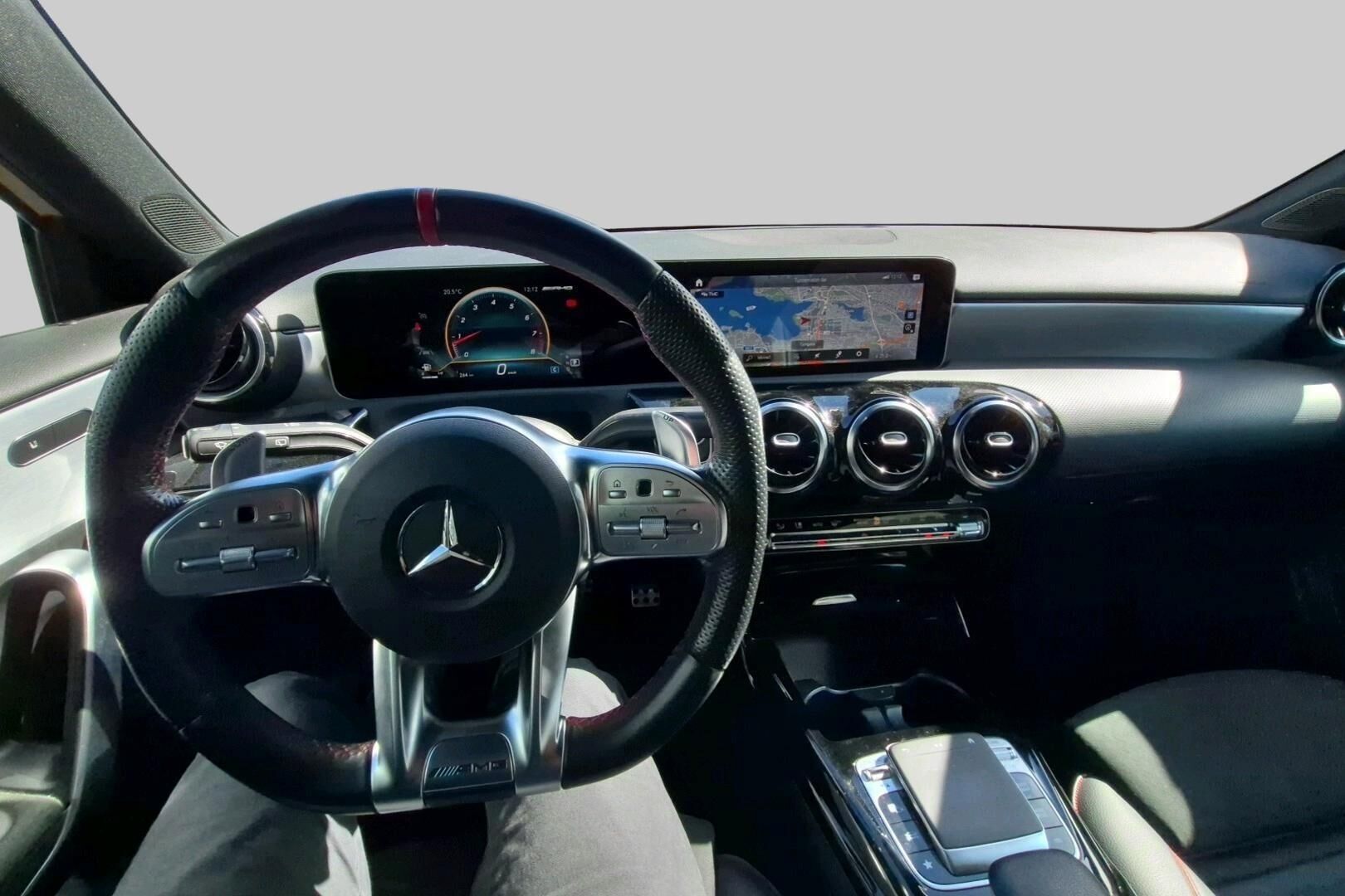 Mercedes-Benz A iso kuva 2