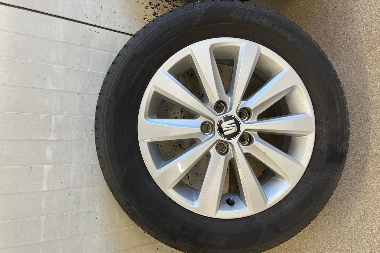 Seat Ibiza iso kuva 12