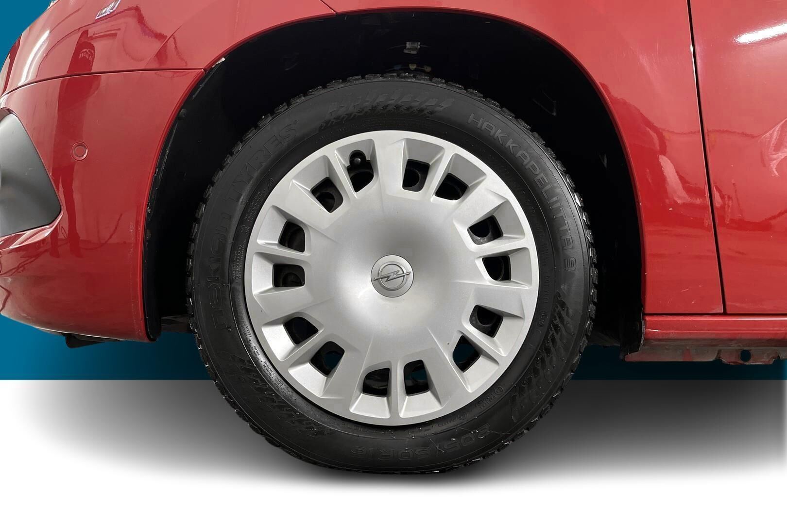 Opel Combo iso kuva 10