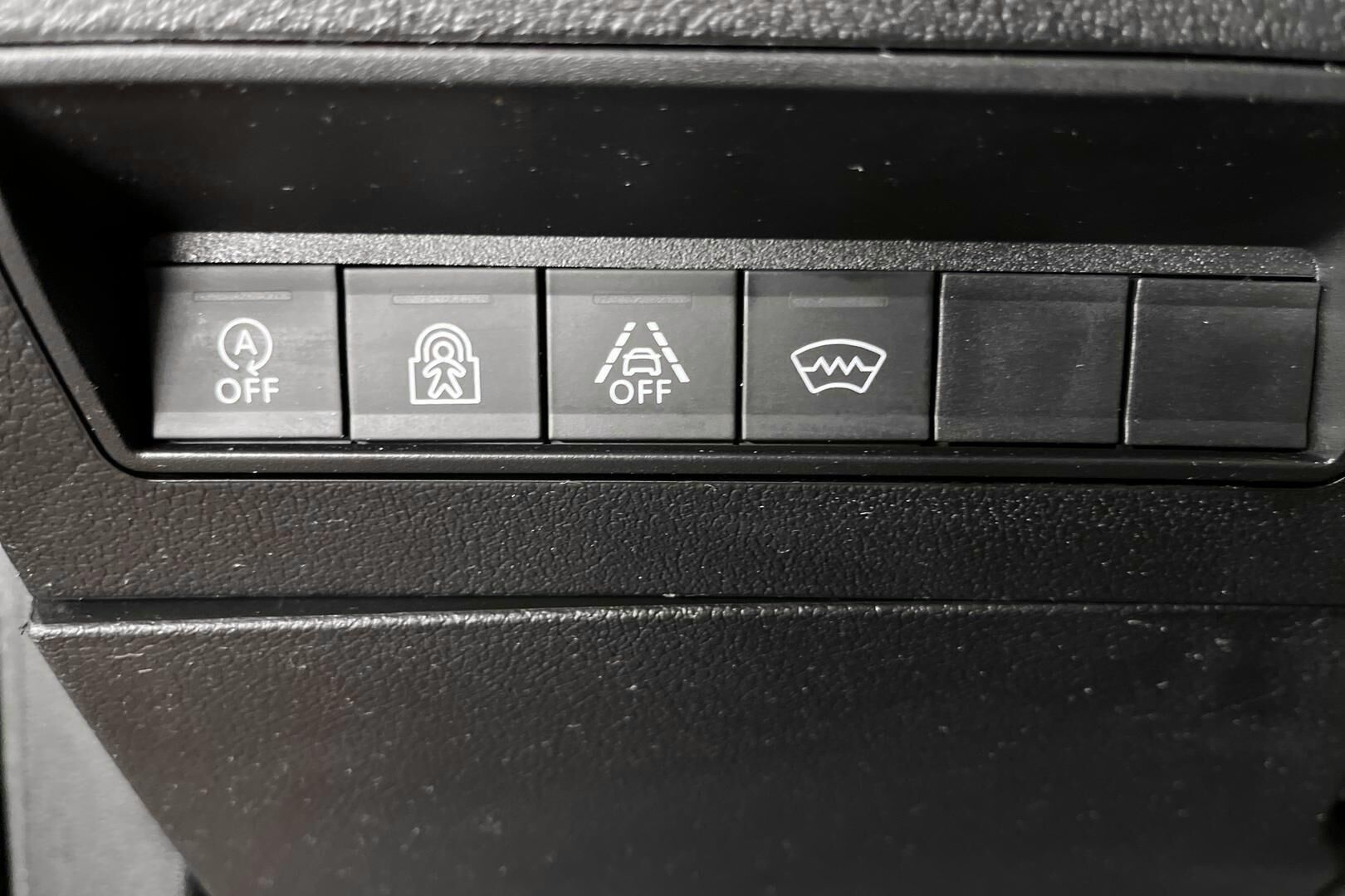 Opel Combo iso kuva 13