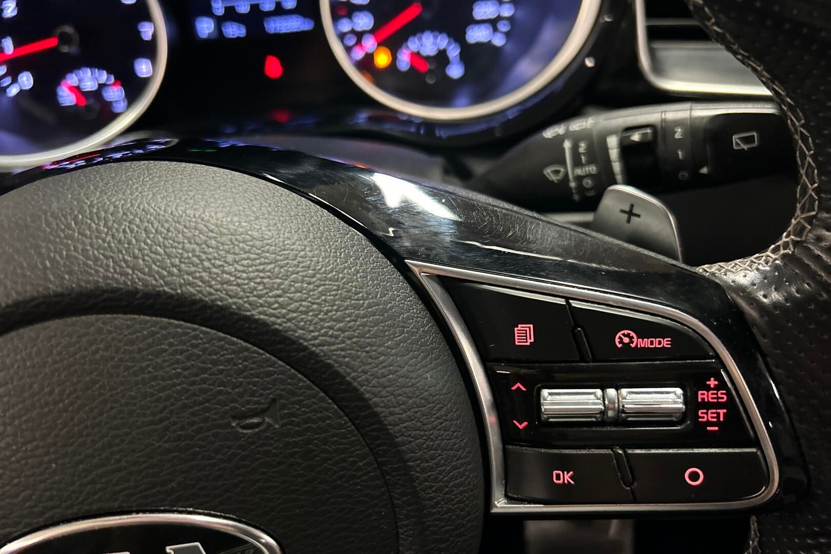 Kia Ceed iso kuva 22
