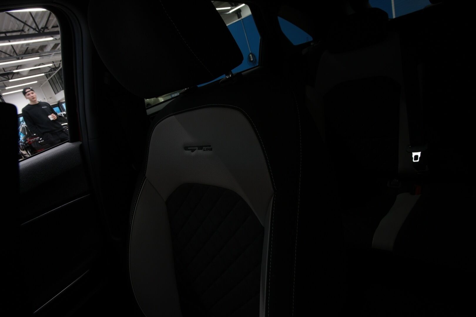 Kia ProCeed iso kuva 37