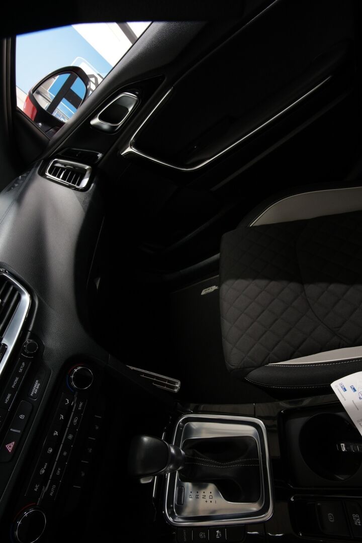 Kia ProCeed iso kuva 42