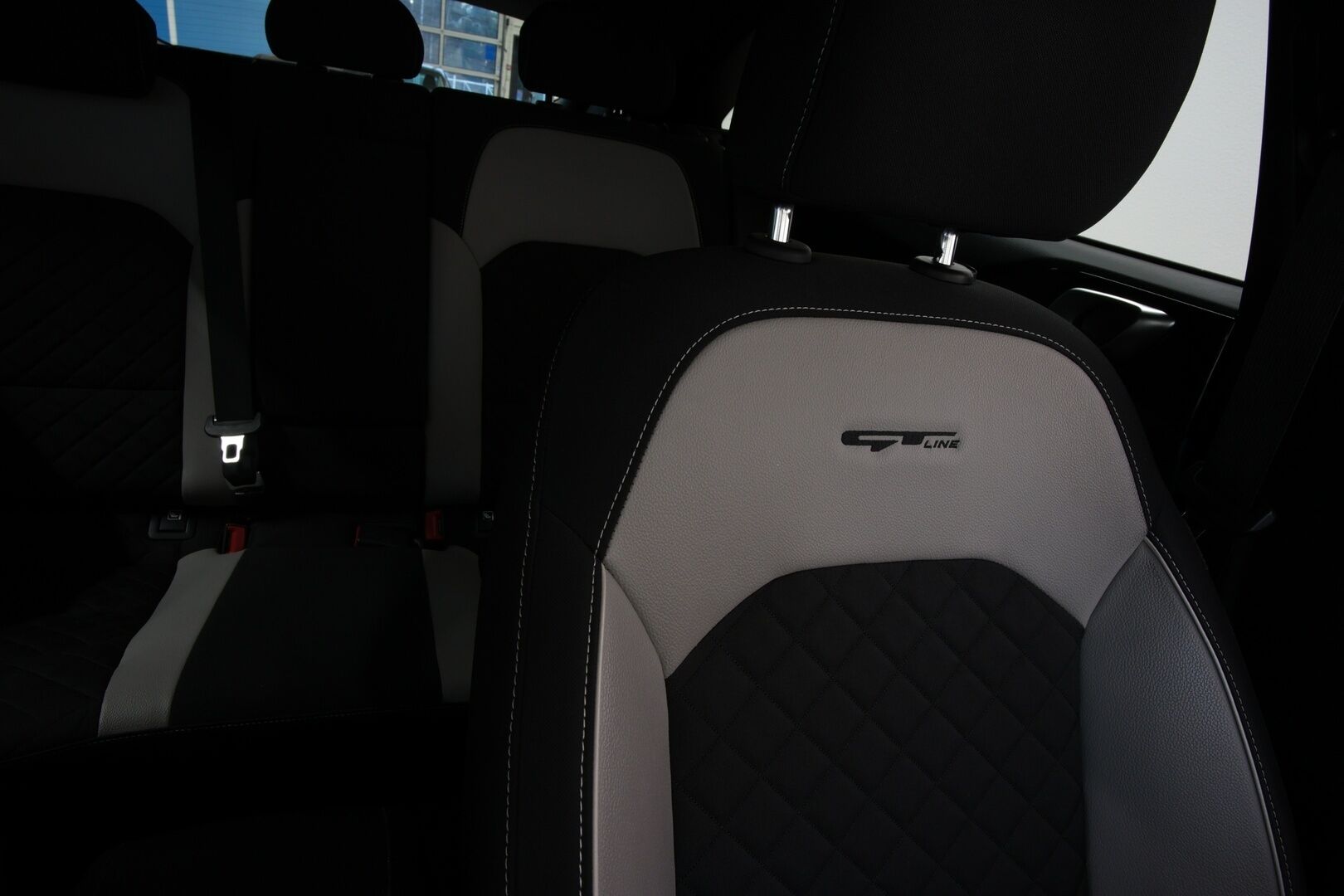 Kia ProCeed iso kuva 57