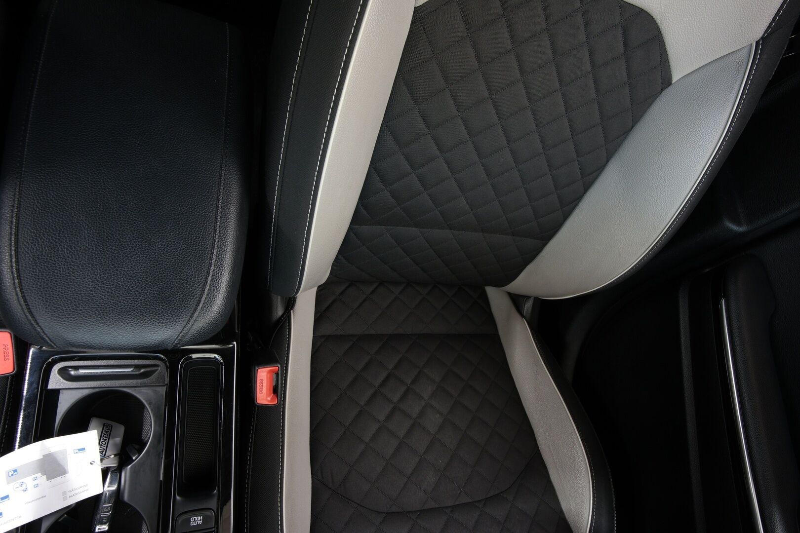 Kia ProCeed iso kuva 62