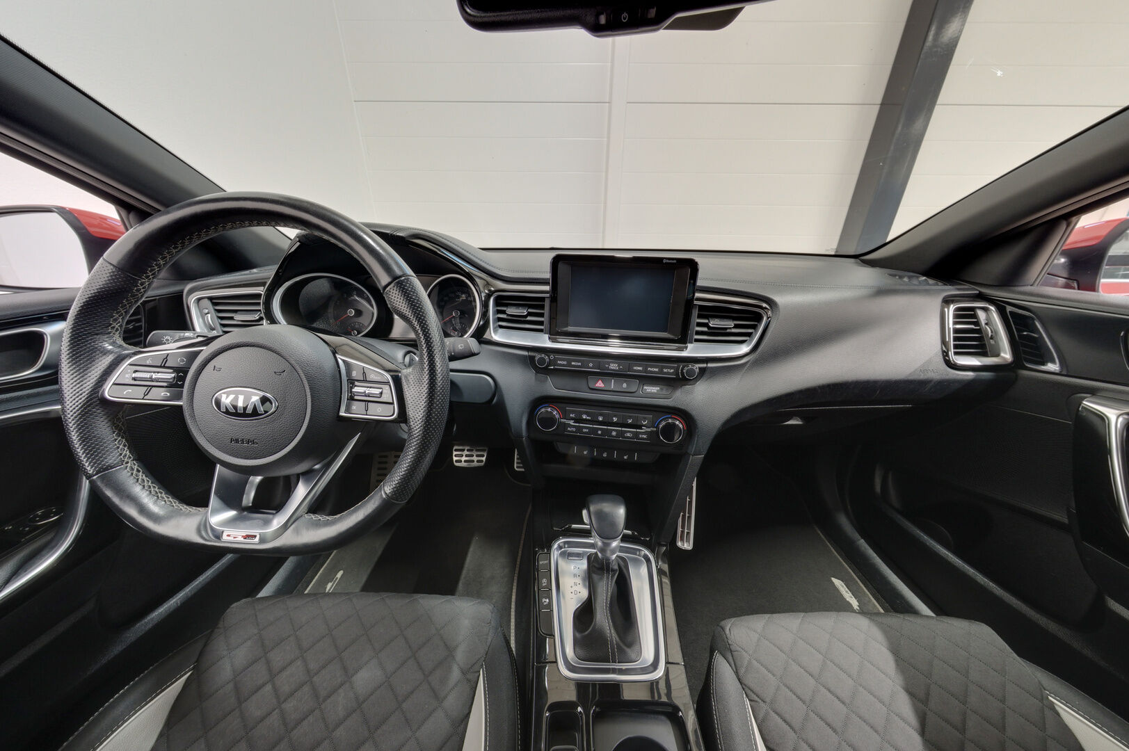 Kia ProCeed iso kuva 7