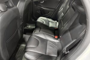 Volvo V40 esikatselu 10