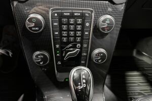 Volvo V40 esikatselu 18