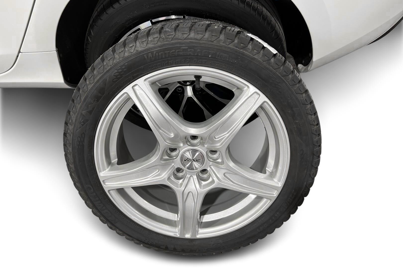 Volvo V40 iso kuva 20