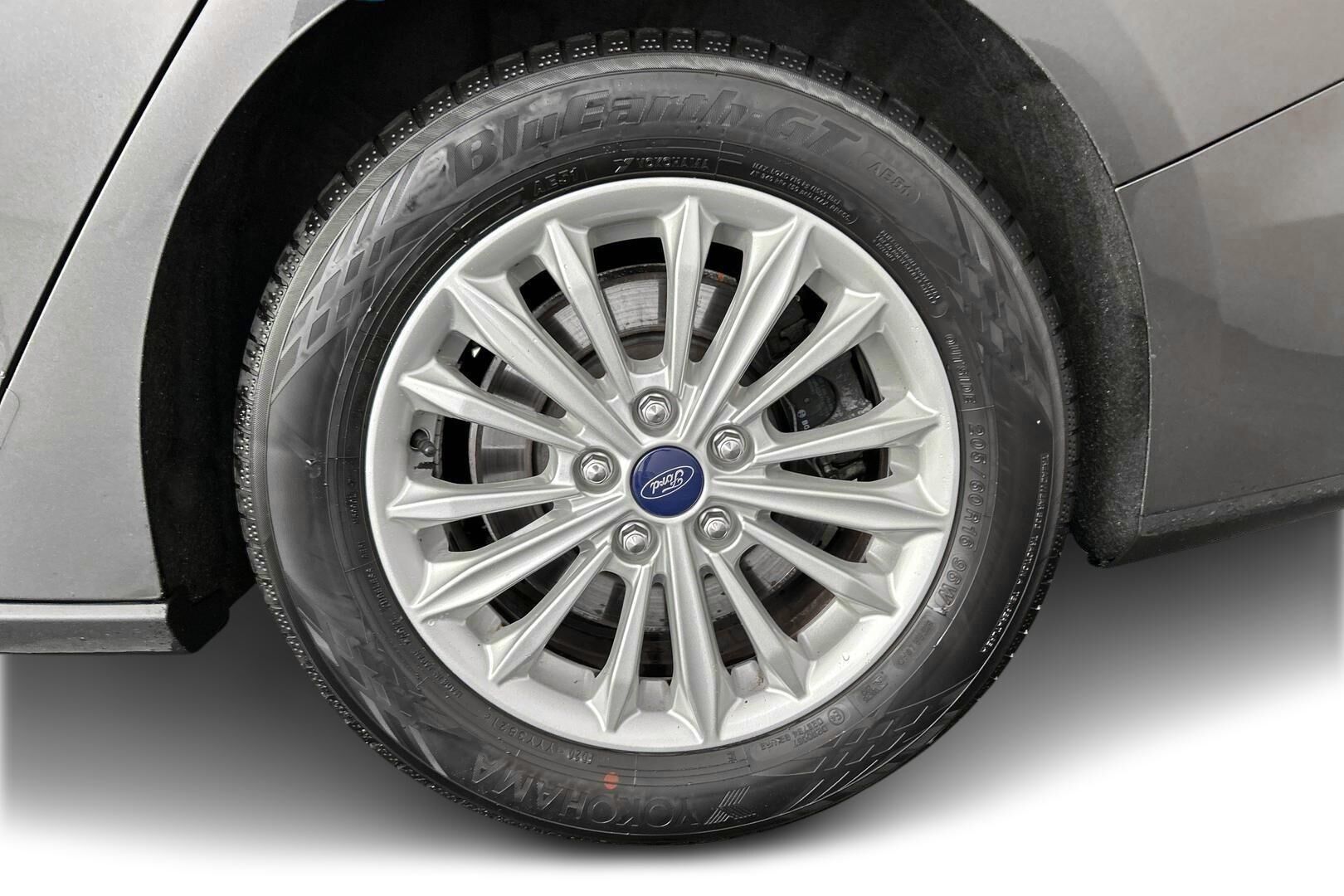 Ford Focus iso kuva 29
