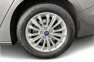 Ford Focus esikatselu 13