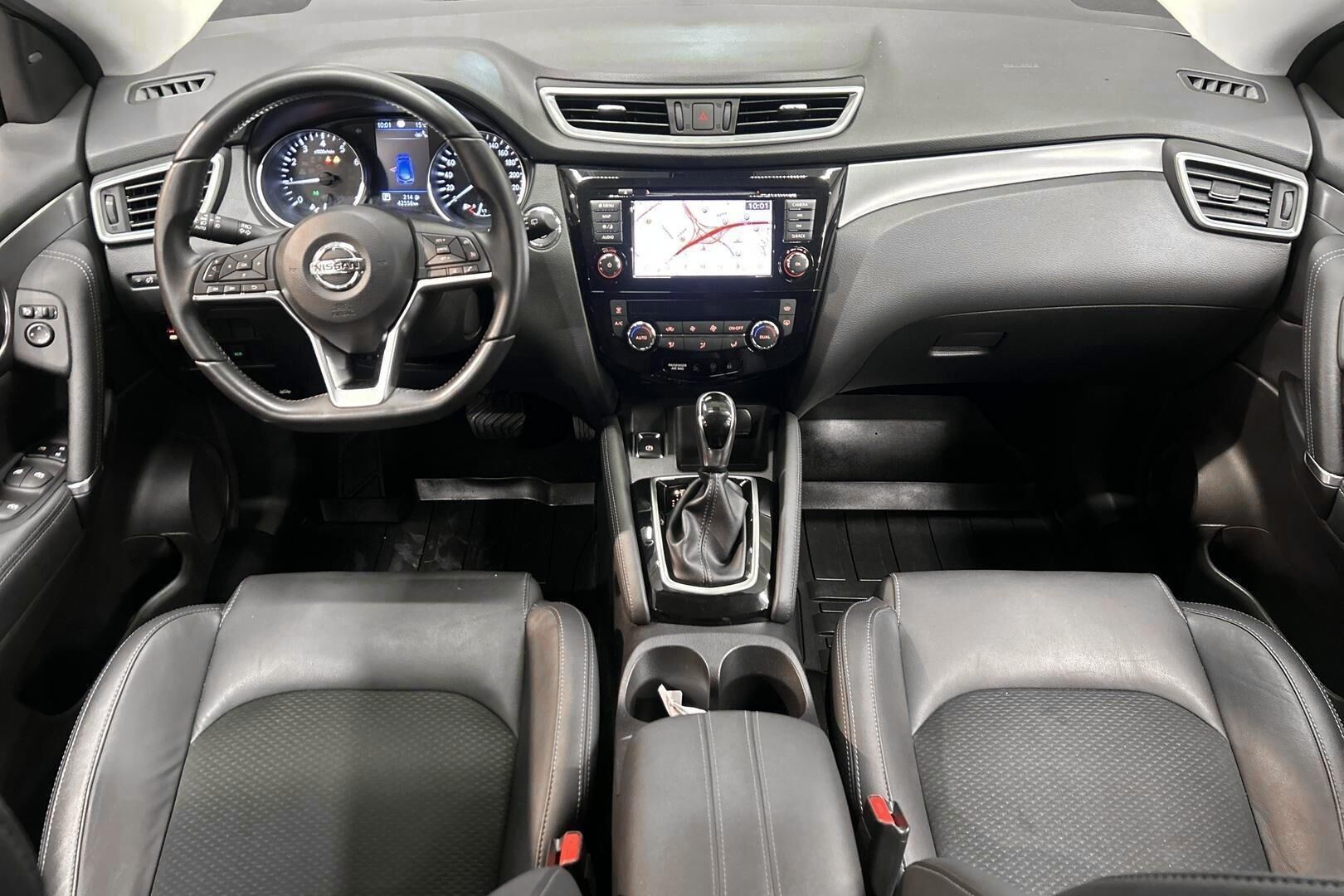 Nissan Qashqai iso kuva 9