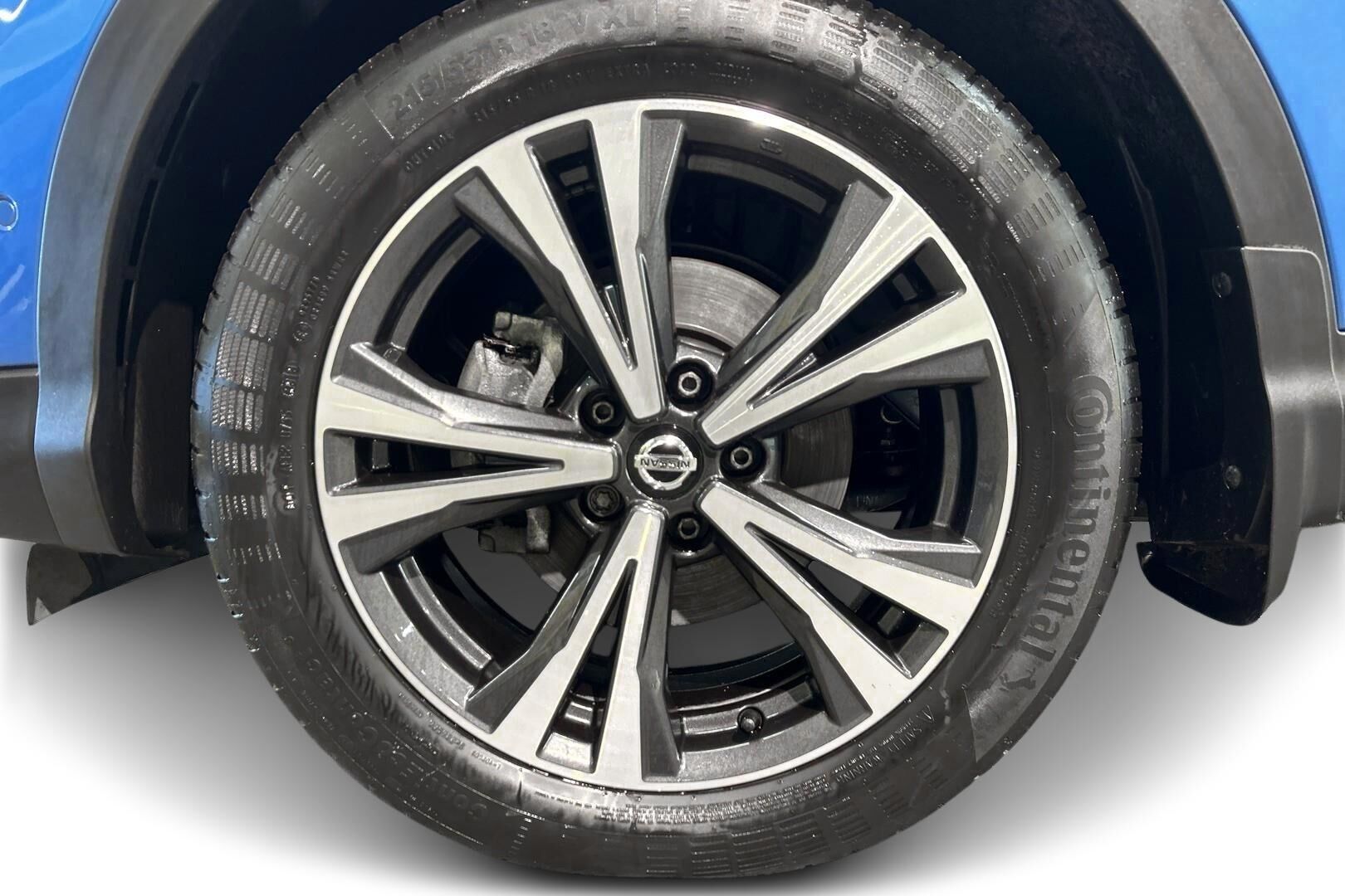 Nissan Qashqai iso kuva 11