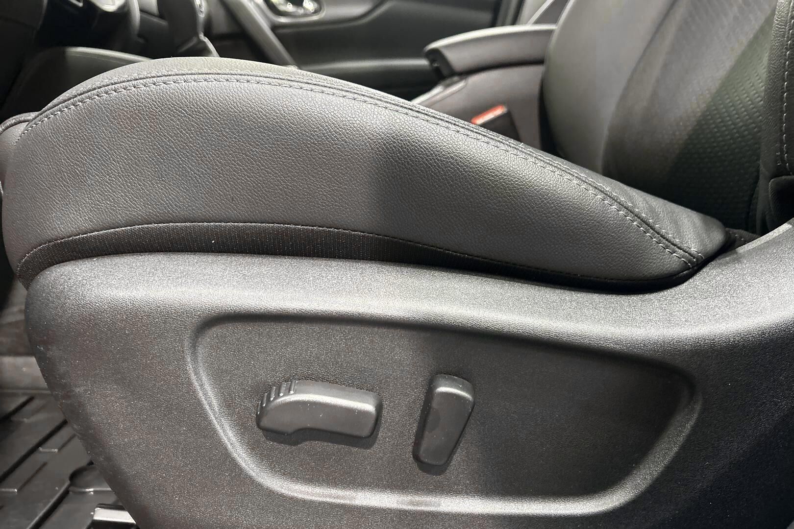 Nissan Qashqai iso kuva 20