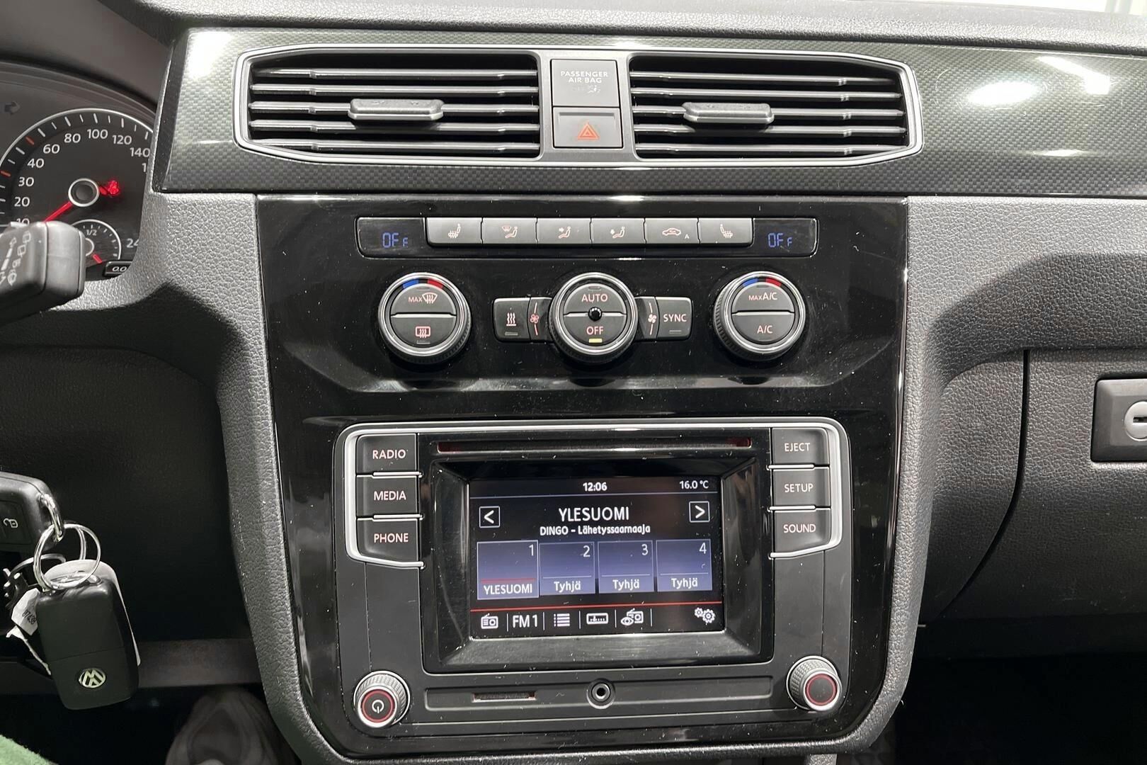 Volkswagen Caddy Maxi iso kuva 13