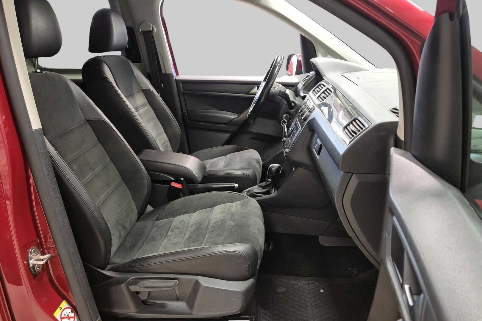 Volkswagen Caddy Maxi iso kuva 4