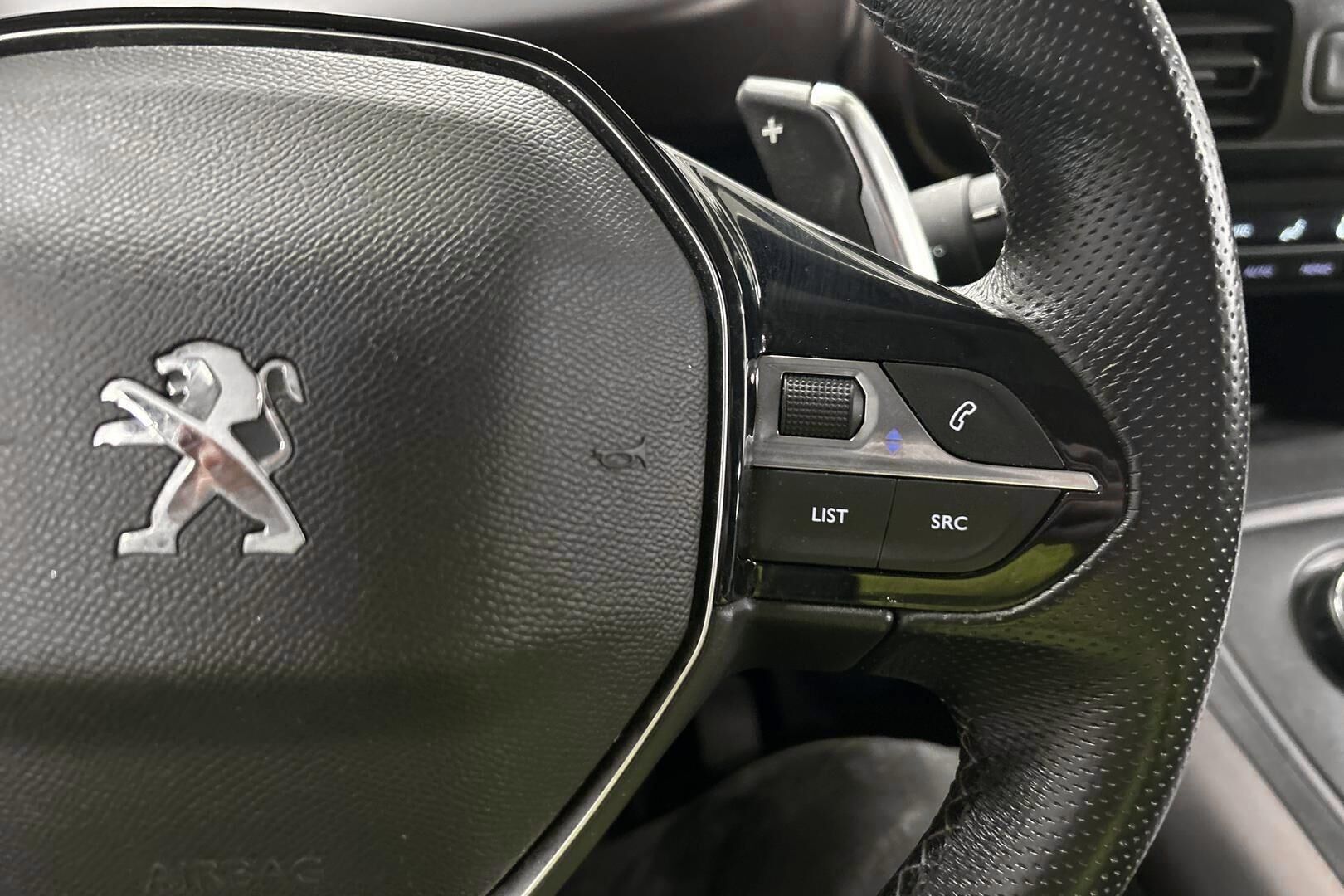 Peugeot Rifter iso kuva 18