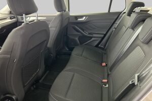 Ford Focus esikatselu 10