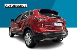 Nissan Qashqai esikatselu 4